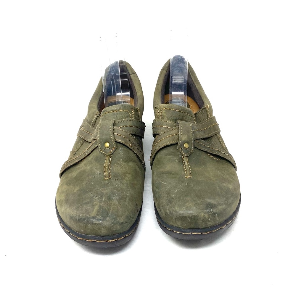Clarks Slip Ons - Picture 2 of 8